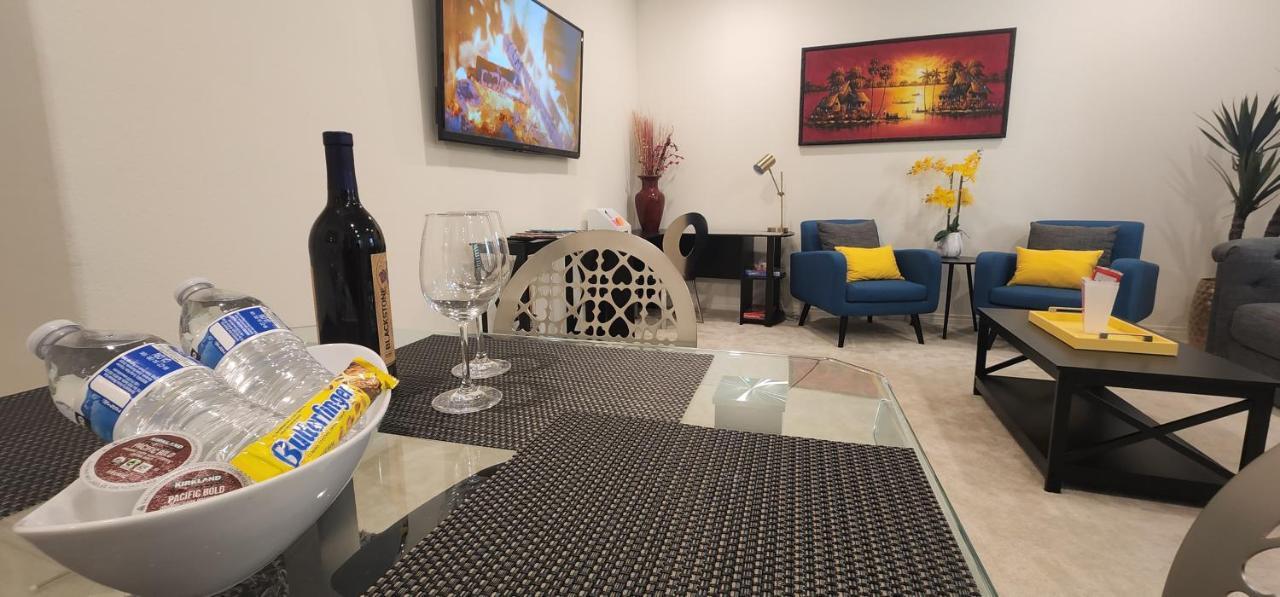 Private Lux Apartment In A New Community 폰타나 외부 사진