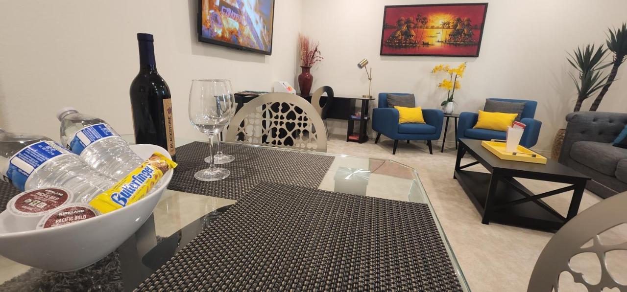 Private Lux Apartment In A New Community 폰타나 외부 사진